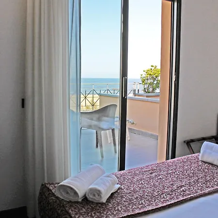 Hotel Nettunia 4*