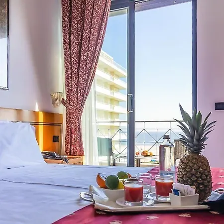 Nettunia Hotel 4*