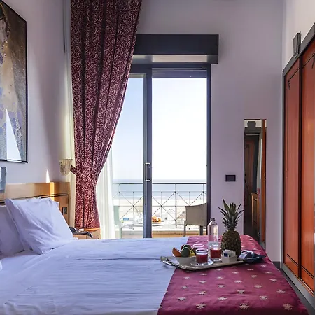 Ξενοδοχείο Nettunia 4*